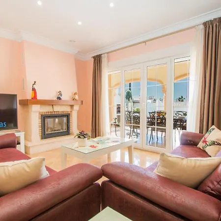 Capri By Abahana Villas Willa