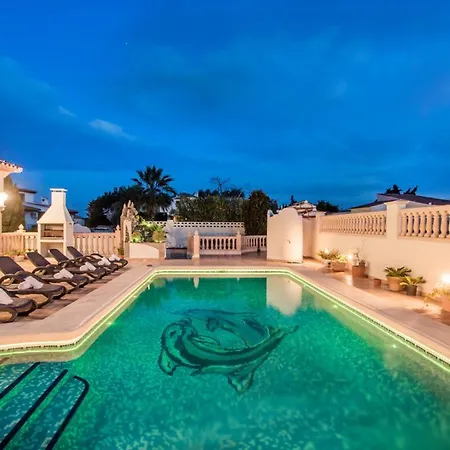 Capri By Abahana Villas Willa *